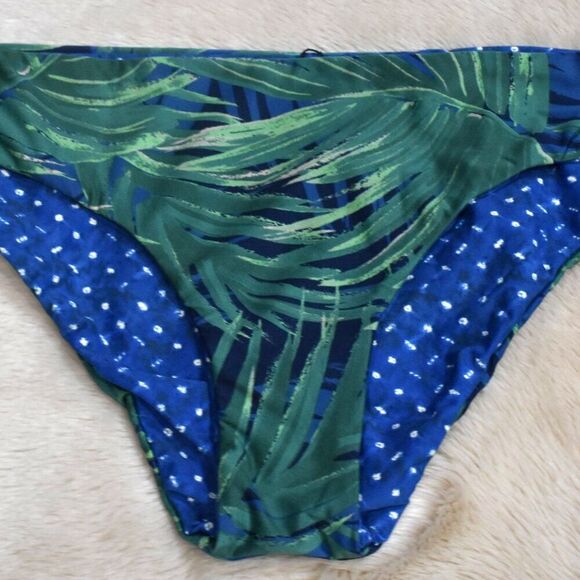 Carve Designs Sanitas Tropical Print Reversable Polka Dot Bikini Bottoms Size XL - Picture 2 of 11